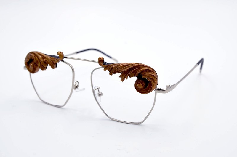 Brown-gold Symphony Baroque Carved Gold Flat Glasses High-quality HD Transparent Plastic Lenses - กรอบแว่นตา - โลหะ สีทอง