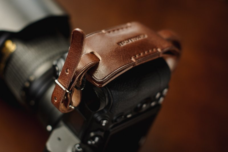 Camera Wrist Strap DSLR Camera Hand Strap Leather Personalized Camera Strap - Camera Straps & Stands - Genuine Leather Brown