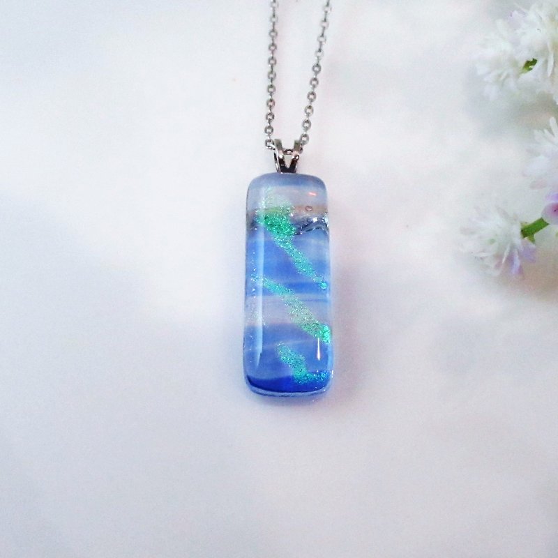 Totem series  - Glass necklace - Sunny blue - สร้อยคอ - แก้ว สีน้ำเงิน