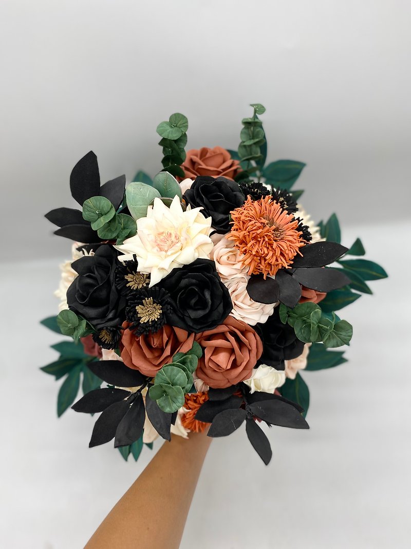 其他材質 植栽/盆栽 黑色 - Black and burnt orange wedding bouquet. Fall wedding bouquet with black.