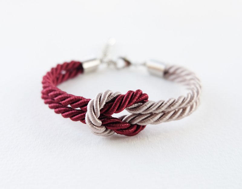 Maroon and Light brown tie the knot rope bracelet - สร้อยข้อมือ - วัสดุอื่นๆ สีแดง