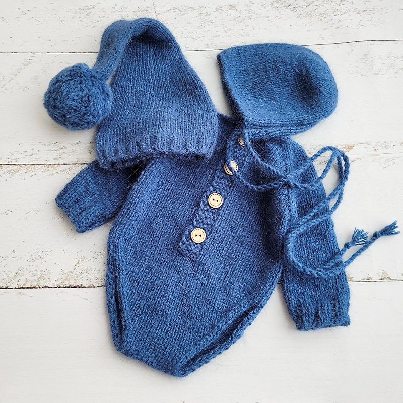 Blue fluffy bonnet, romper, wrap. Newborn photo props. - Baby Accessories - Wool Blue