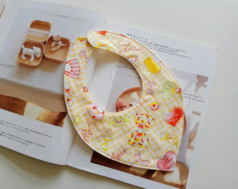日本布 蝴蝶結 圍兜 彌月禮物 圍兜 嬰兒圍兜 口水巾 心型圍兜 - 彌月禮盒 - 棉．麻 多色