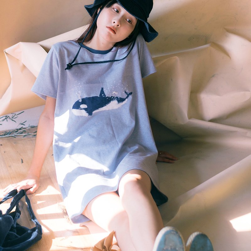 Whale  / T-shirt Dress // Light Blue - 女 T 恤 - 棉．麻 藍色