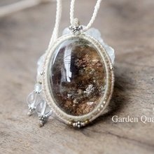 あ〜きゃん　マクラメネックレス２点 レア☆不思議な鉱物と金☆ルチルクォーツ マクラメネックレス757