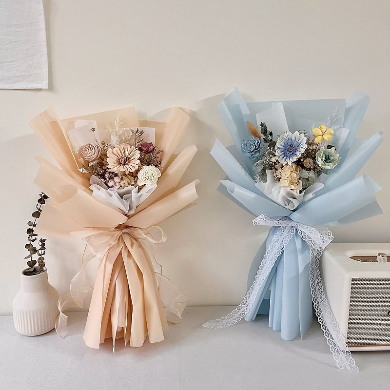 Clear pink blue dry bouquet graduation bouquet - Dried Flowers & Bouquets - Plants & Flowers Multicolor
