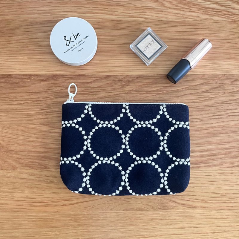 mina perhonen tambourine　dop ポーチ　収納包　 ネイビー - ポーチ - コットン・麻 ブルー