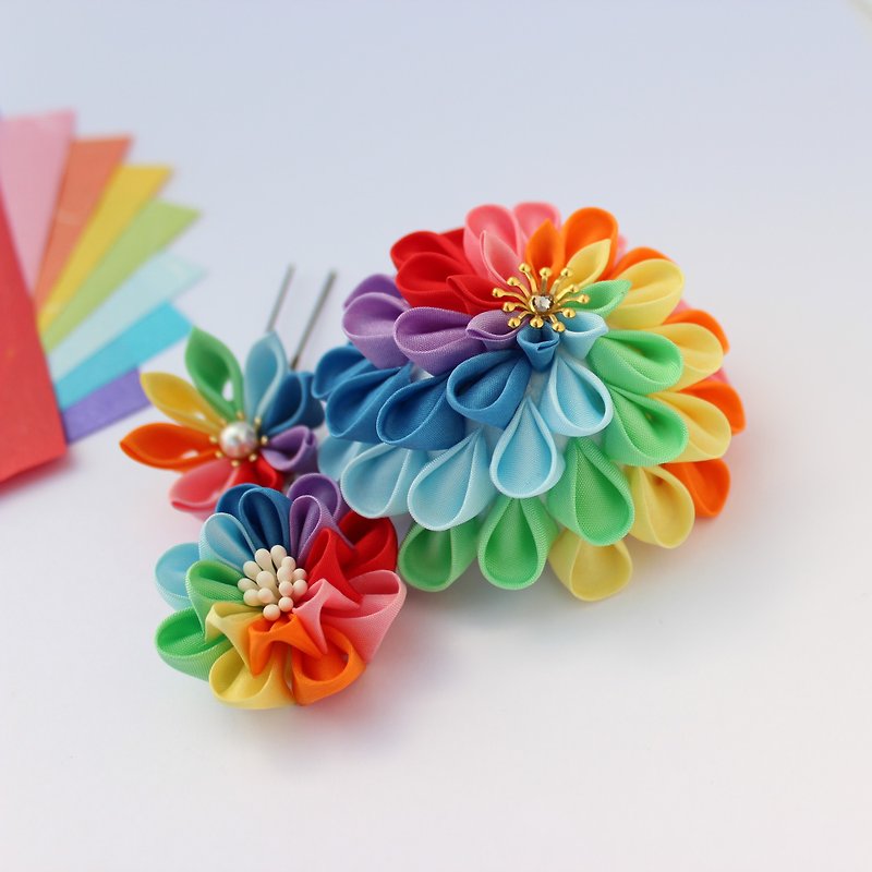 Hair ornaments rainbow flower - Hair Accessories - Silk Multicolor