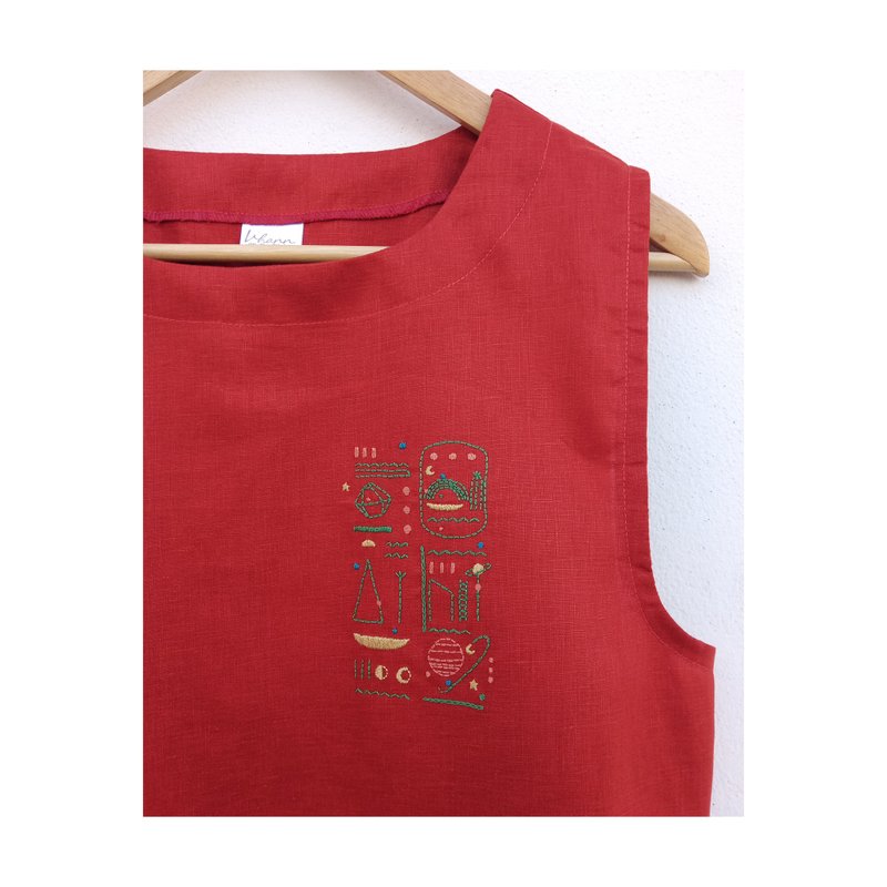 Red sleeveless shirt - 女上衣/長袖上衣 - 棉．麻 紅色