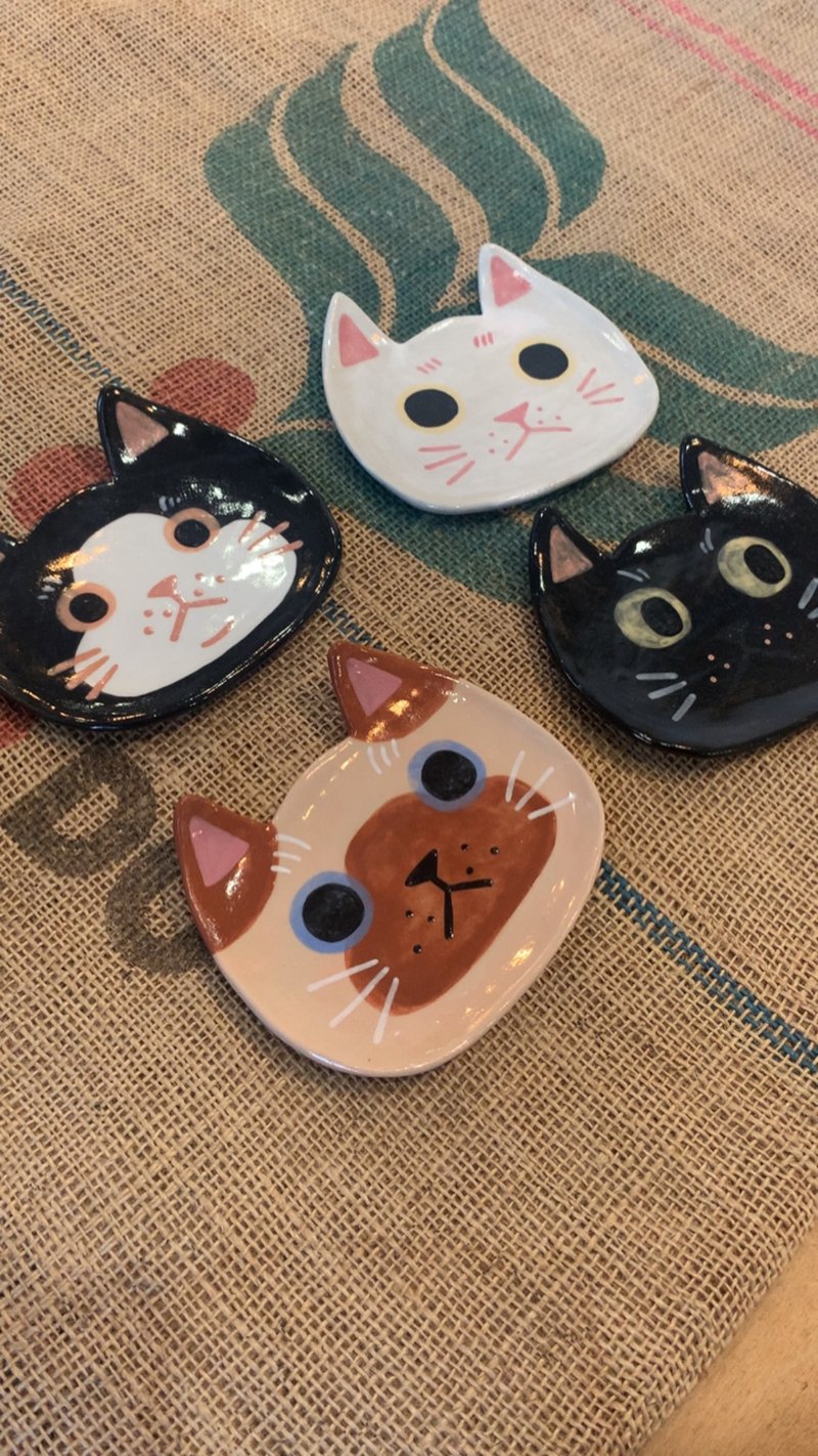 貓咪大頭飾品碟 - 裝飾/擺設  - 陶 