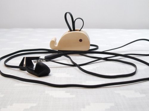 Whale baby birth spray column solid wood hand made headphones set line clip custom name exchange gift