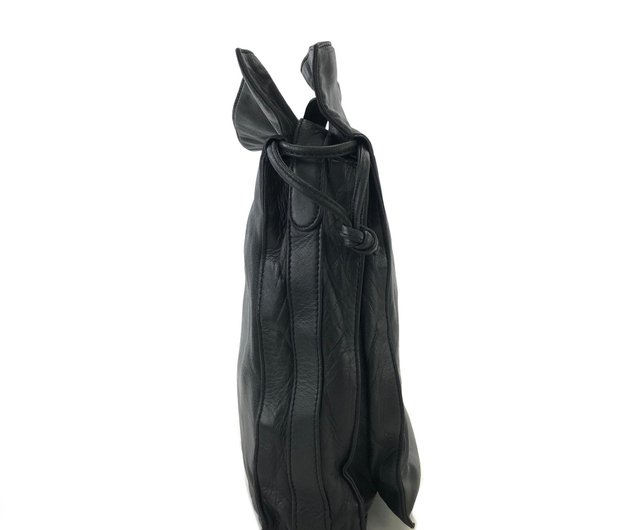 日本直送 名牌中古包 】LOEWE ロエベ ロゴ レザー 巾着 ドロー