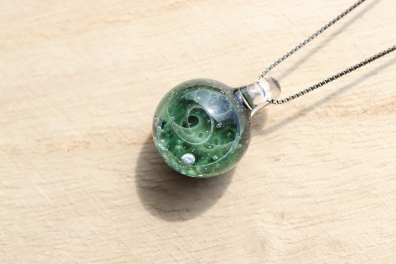 Quantum Entanglement Green Ashes Glaze Customized Glass Necklace Ashes Life Memorial - Necklaces - Glass Green