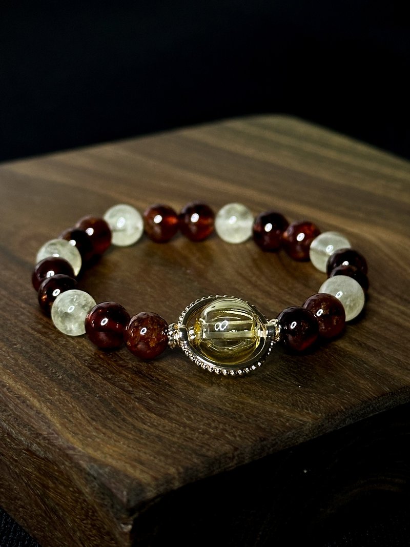 Lénzia Custom Fragrance Core Bracelet – Amber Glow Whisper - Bracelets - Crystal 