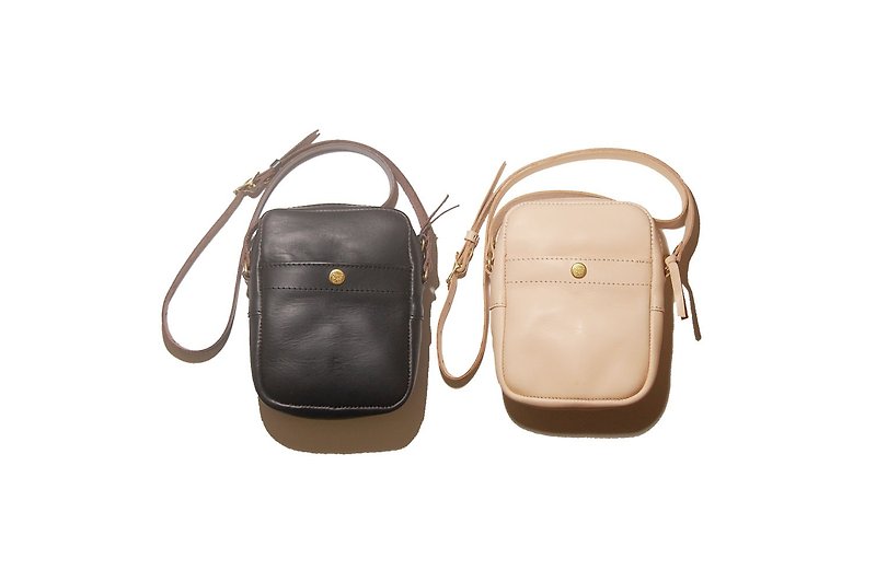 Square leather bag - 方形皮革小包 - 側背包/斜孭袋 - 真皮 黑色
