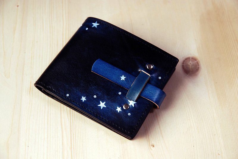 [Promotion] [Leather Carving Hand Dyeing Series] Pin-type starry sky blue leather short clip - Wallets - Genuine Leather Blue