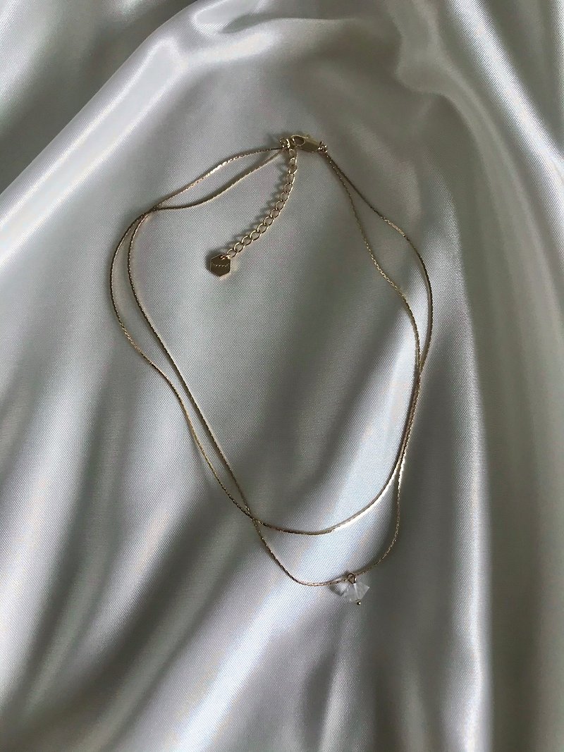Double terminated crystal double chain necklace - สร้อยคอ - คริสตัล สีทอง