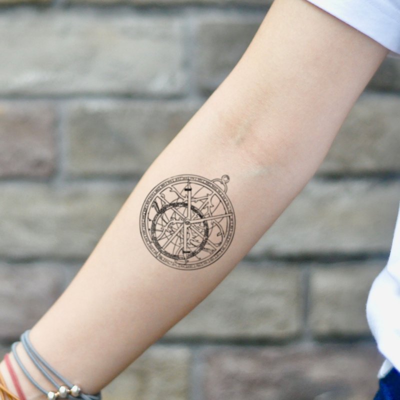 Astrolabe Temporary Tattoo Sticker (Set Of 2) - OhMyTat - สติ๊กเกอร์แทททู - กระดาษ สีดำ