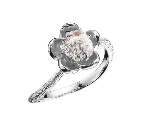 Majade Jewelry Design 鑽石原石14k金梅花求婚戒指 植物原礦訂婚戒指 立體花朵單石戒指