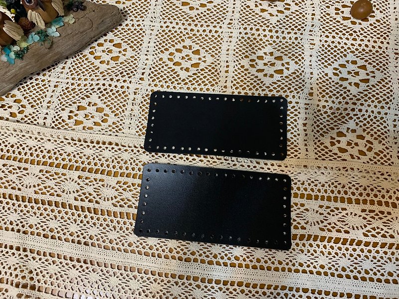 Handmade DIY perforated genuine leather bag bottom + plastic board. Black E type = rectangular bottom with 46 holes. 19.5*9.5 - Leather Goods - Genuine Leather 