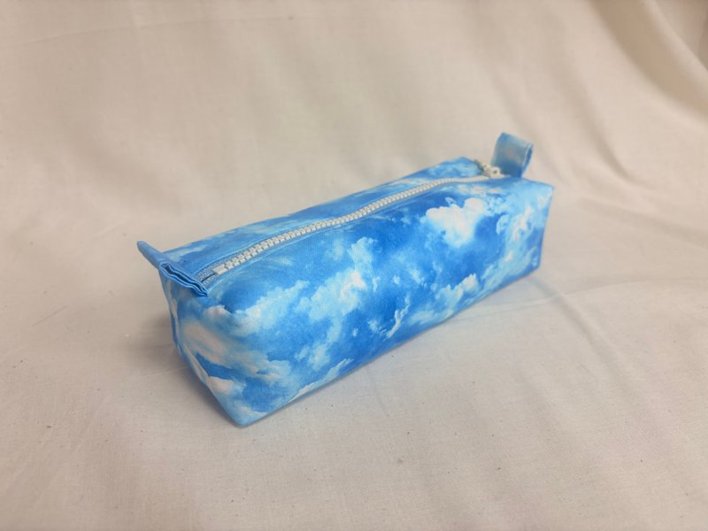 天空藍鉛筆盒 - 鉛筆盒/筆袋 - 棉．麻 藍色