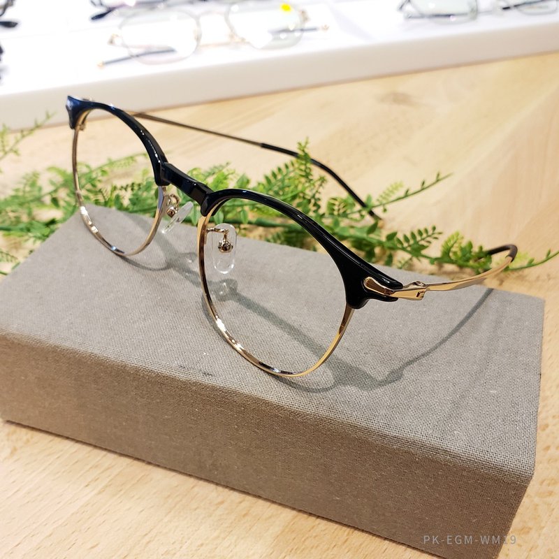 最高級のUV420ブルーライトフィルター0度メガネサイトで│ブローフレーム透明ブラックゴールドカラーマッチングスモールスクエアWM19 - 眼鏡・メガネフレーム - 金属 ブラック