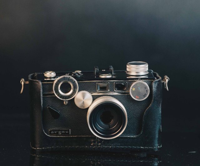 argus アーガス C3  フィルムカメラ ケース付き レザーケース付き Argus C3 from 1930's - 1960's [Film c