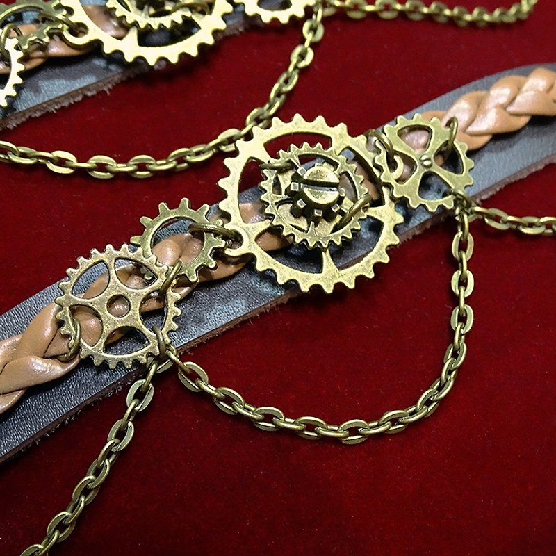 Belt gear bracelet _Steampunk - สร้อยข้อมือ - หนังแท้ สีนำ้ตาล