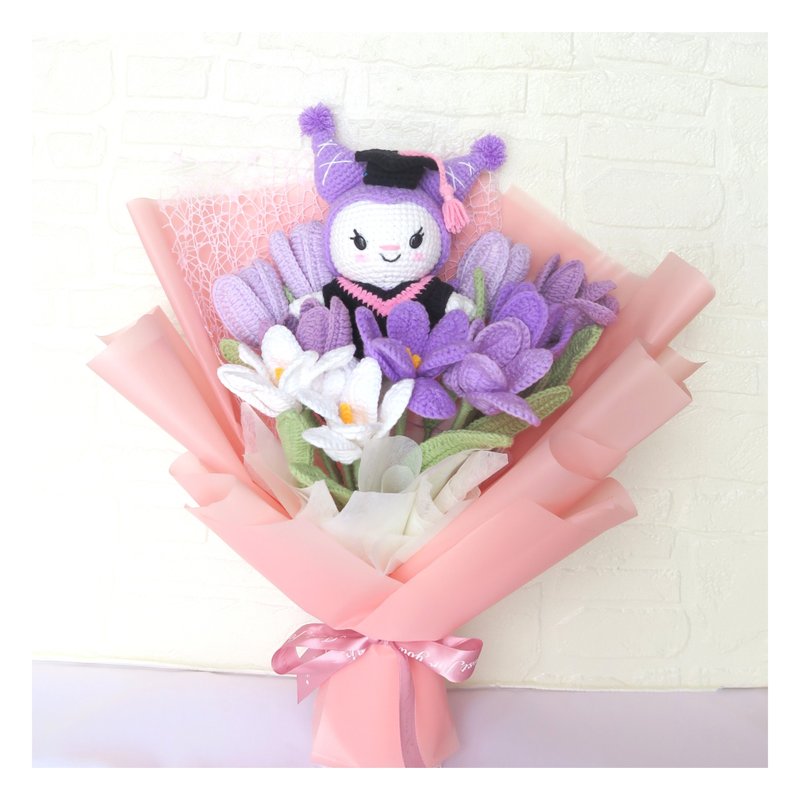 Crocheted bouquet of tulips and cartoon figures - ตกแต่งต้นไม้ - ผ้าฝ้าย/ผ้าลินิน สีม่วง