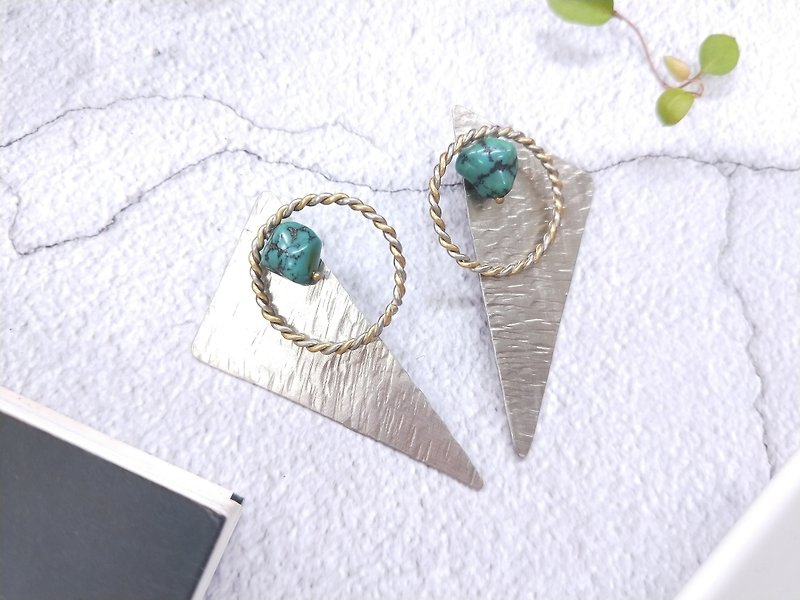 [Unique commodity] natural turquoise white copper personality 2way earrings**pure silver ear needle** - Earrings & Clip-ons - Other Metals Green