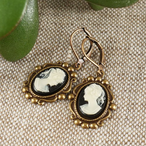 AGATIX Lady Cameo Earrings Black and White Ivory Lady Girl Cameo Brass Earrings Jewelry