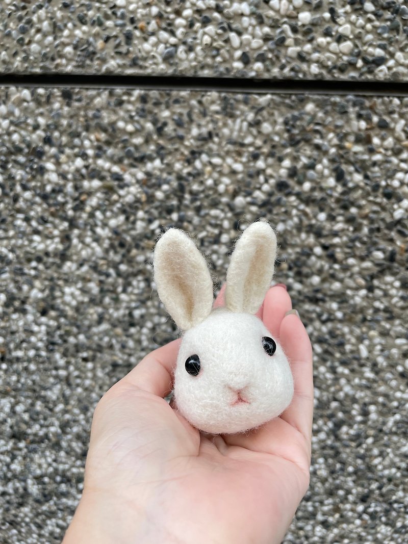 Yangleduo Wool Felt Paradise Little White Rabbit - ตุ๊กตา - ขนแกะ หลากหลายสี