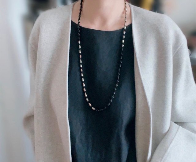 Nuanced color baroque pearl onyx long necklace - Shop froop