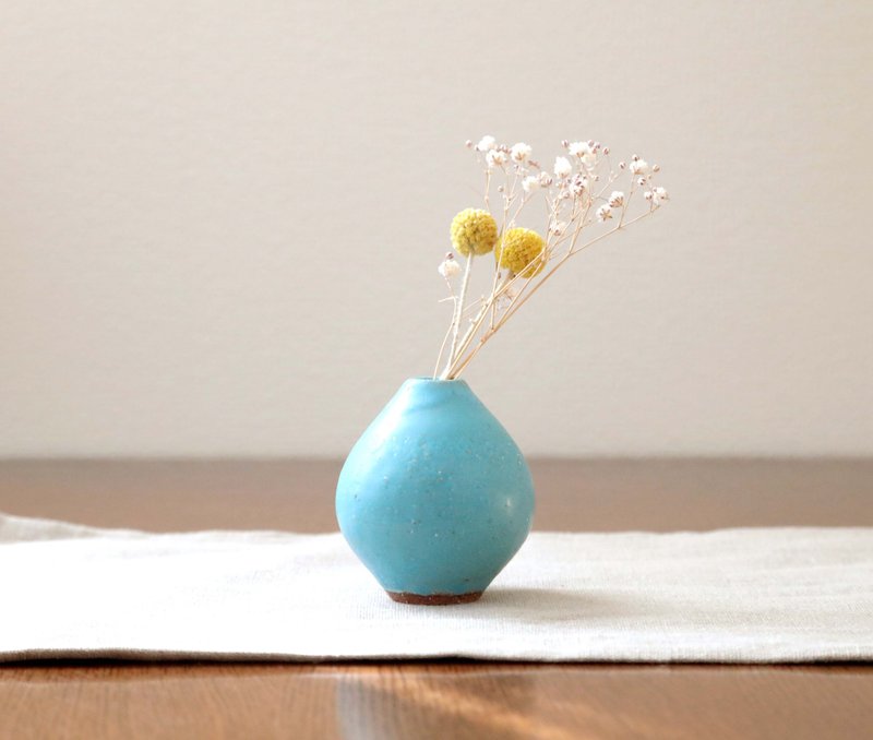 赤陶土とトルコ青釉のちょこんと小さな一輪挿し - 花瓶/花器 - 陶 藍色