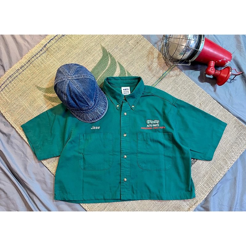 Regether vintage tooling remodeled short shirt - เสื้อเชิ้ตผู้หญิง - ผ้าฝ้าย/ผ้าลินิน สีเขียว