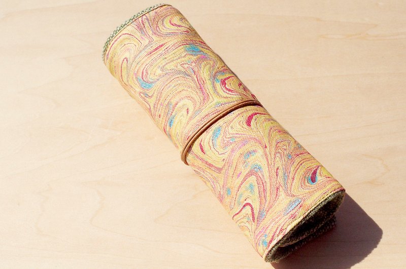 手繪渲染筆袋 / 手感捲軸 / 春捲筆袋 - 筆的水彩色房子14 ( 咖啡色彈性線 ) - 筆盒/筆袋 - 其他材質 多色