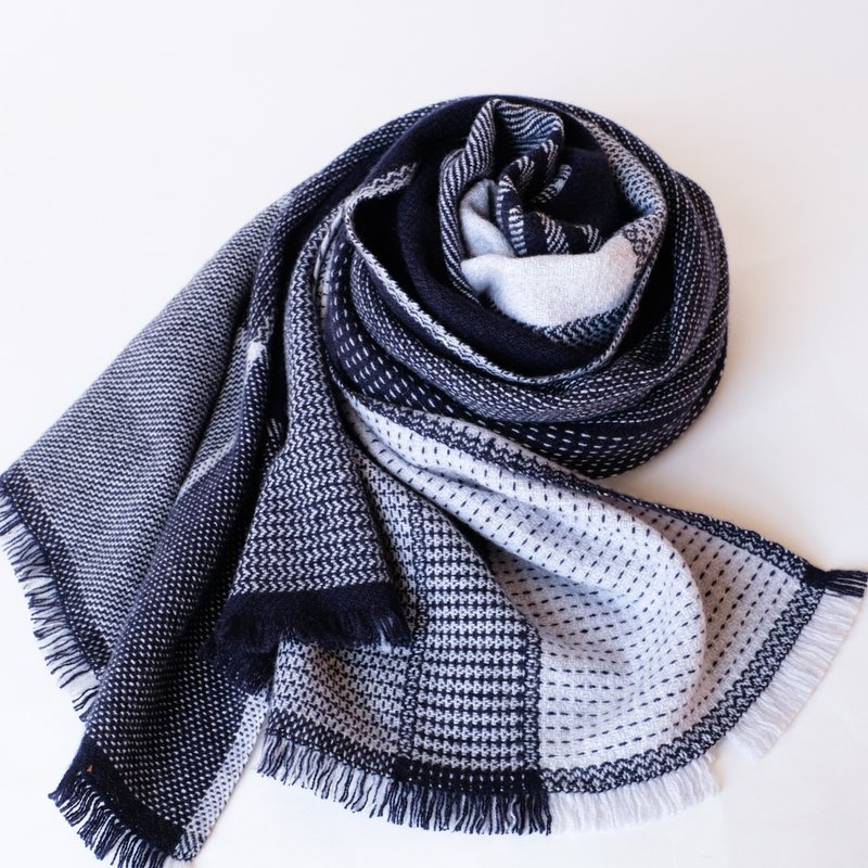 Cashmere Hand-woven 100% cashmere stole [Monka 01] - Knit Scarves & Wraps - Other Materials Blue