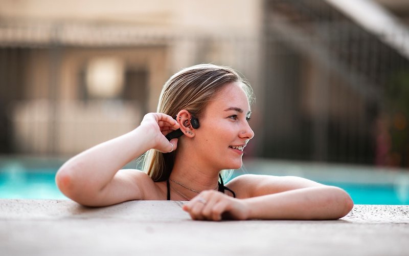 (送運動腰包) OpenSwim (S700) 骨傳導防水MP3耳機 - 耳機/藍牙耳機 - 其他材質 黑色