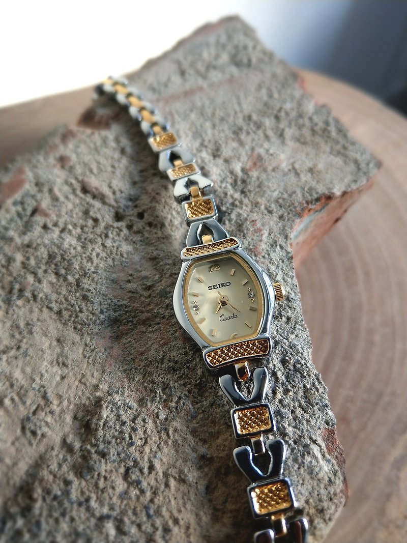Seiko SEIKO 23K gold plated ladies watch_quartz watch_antique watch_women's watch - นาฬิกาผู้หญิง - โลหะ สีทอง