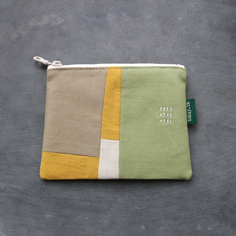 小 拼布刺繡萬用拉鍊包 / 黃綠 - 化妝包/收納袋 - 棉．麻 多色