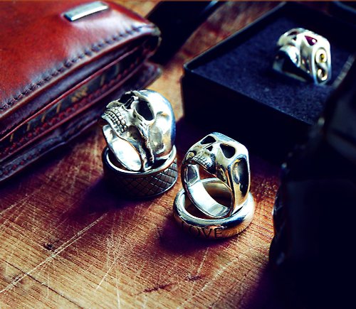 The Groovy Inc. Johnny Depp Sterling Silver Skull Ring Handcrafted