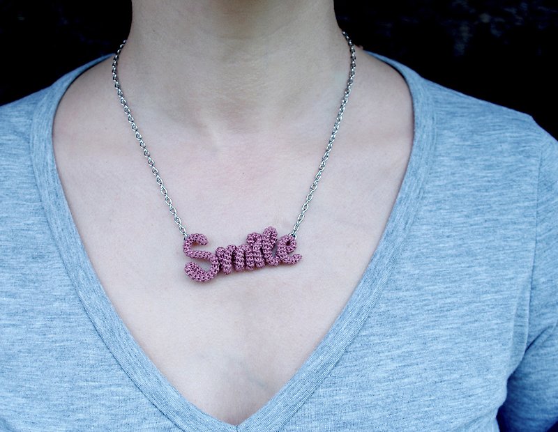 Smile Necklace Crochet Inspirational Word Pendant Handwriting Jewelry - 項鍊 - 繡線 粉紅色