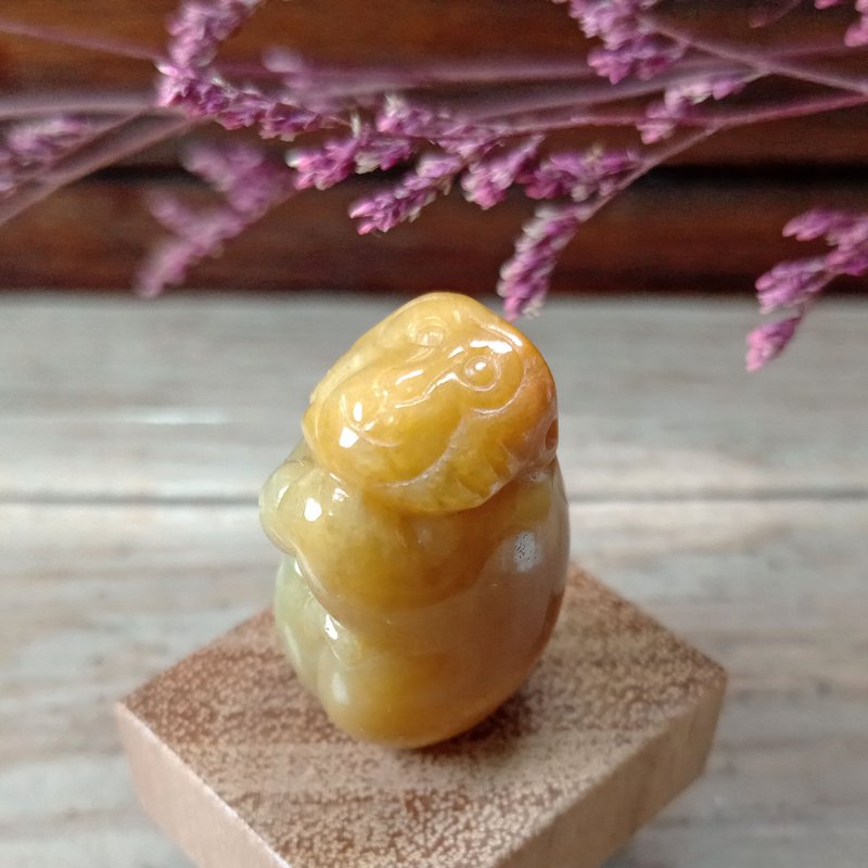 小雕件 小品動物-猴 褐皮緬甸玉 - 擺飾/家飾品 - 玉石 橘色