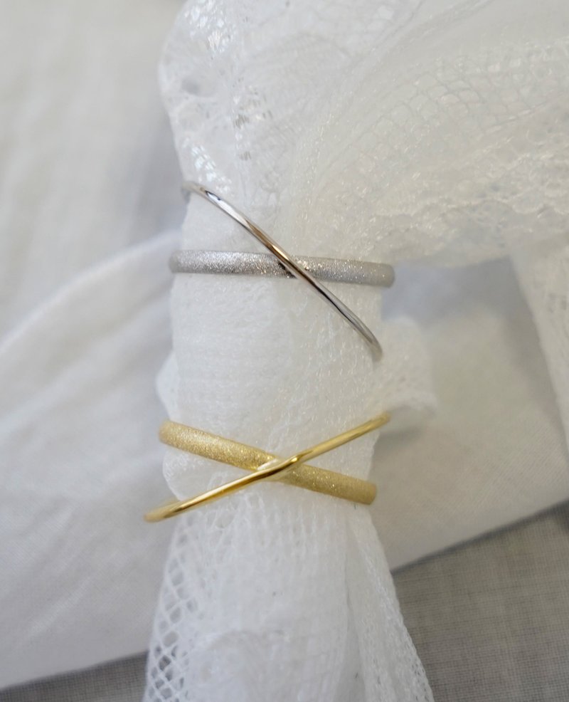 SV Cross Ring - 戒指 - 其他金屬 金色