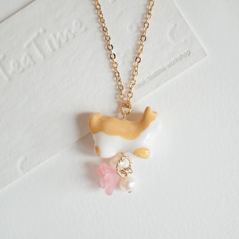 TeaTime lying yellow cat imported material necklace limited only pieces - Necklaces - Clay 
