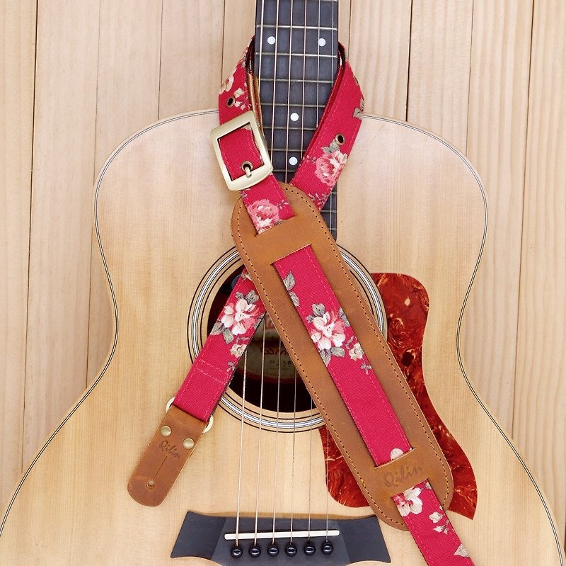 Red Fabric Flower - Vintage Guitar Strap - กีตาร์เครื่องดนตรี - หนังแท้ สีแดง