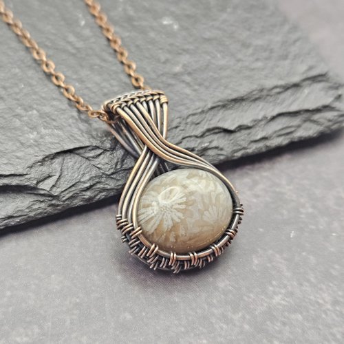 WS HANDMADE JEWELLERY 珊瑚玉 造舊銅線吊墜 金屬繞線