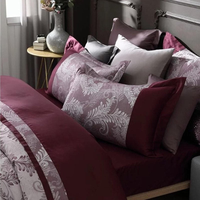 Caliphil yarn dyed jacquard 300 woven pure cotton/pillow cover/moon shadow between flowers - เครื่องนอน - ผ้าฝ้าย/ผ้าลินิน สีม่วง