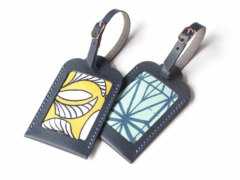 Personalised Blue Leather Luggage Tag with assorted canvas print design - ป้ายสัมภาระ - หนังแท้ สีน้ำเงิน