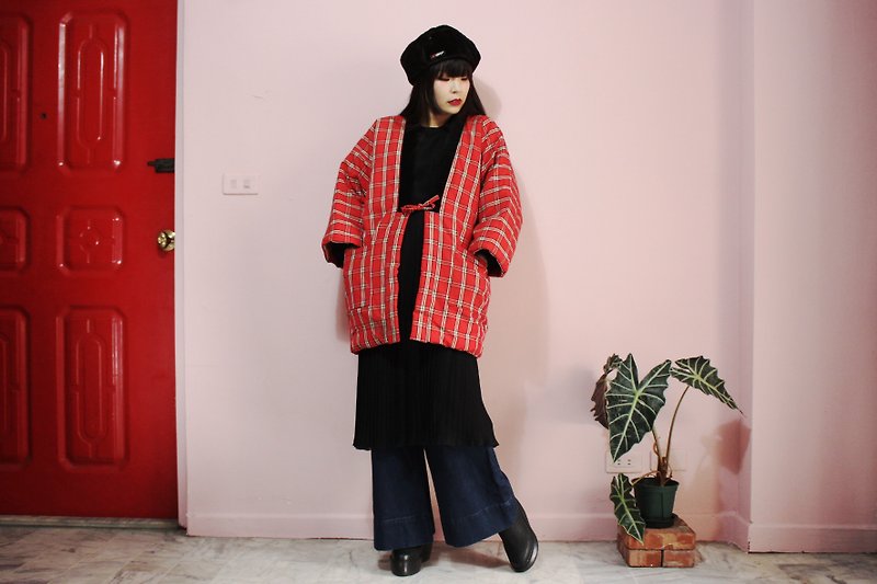 [Japanese kimono] (Vintage) Japan brought back the red Check Shop cotton kimono jacket (wa ん て san) - เสื้อแจ็คเก็ต - ผ้าฝ้าย/ผ้าลินิน สีแดง